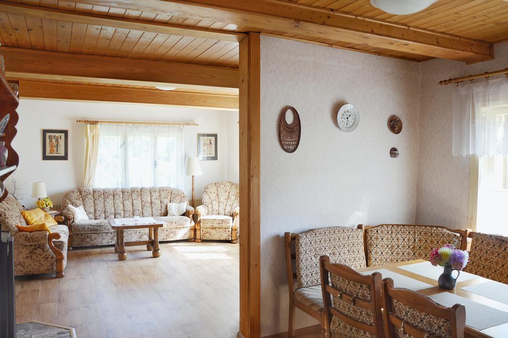 Guest House Kuks 外观 照片